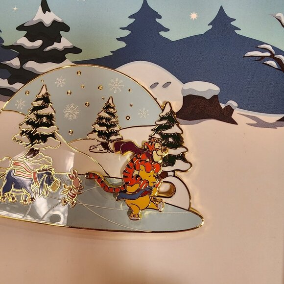 Loungefly Disney Winnie The Pooh Ice Skating LE 3" Enamel Pin Sliding NEW - Picture 11 of 12